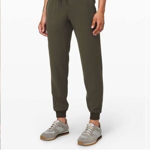 Lululemon On the Fly joggers in dark olive